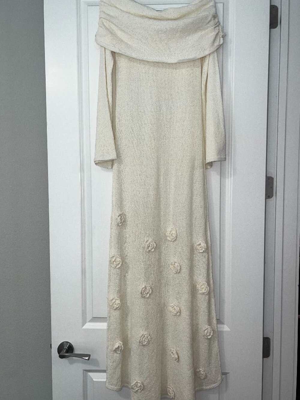 ✨ MESHKI Kiki Off Shoulder Rose Maxi Dress - Ivory (XL) NWT ✨